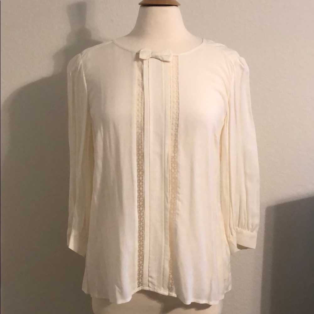 Sweet Ivory Blouse with Bow and Lace Detail